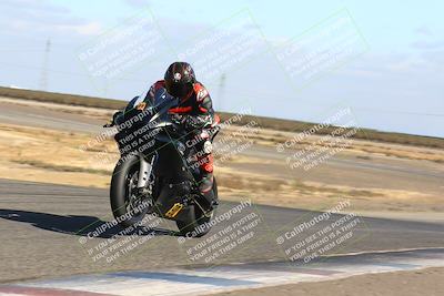 media/Nov-03-2024-TrackDaz (Sun) [[44580f4982]]/B Group/1220pm (Wheelie Bump)/